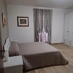مزرعة للإقامة Monte Oliveto بالاتزو