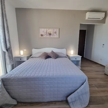 مزرعة للإقامة Monte Oliveto *