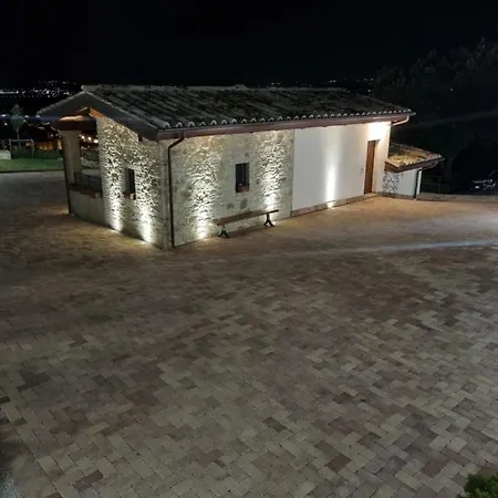 Çiftlik konaklama Monte Oliveto Palazzo (Umbria)
