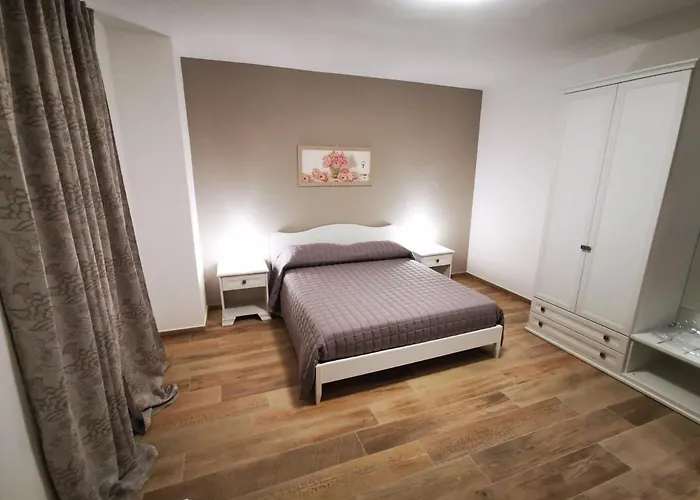 Alloggio per agriturismo Monte Oliveto *